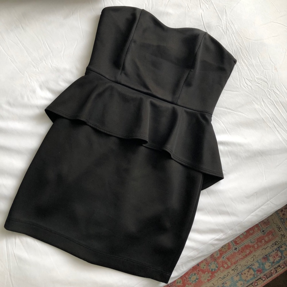 Sweetheart Peplum Mini Dress